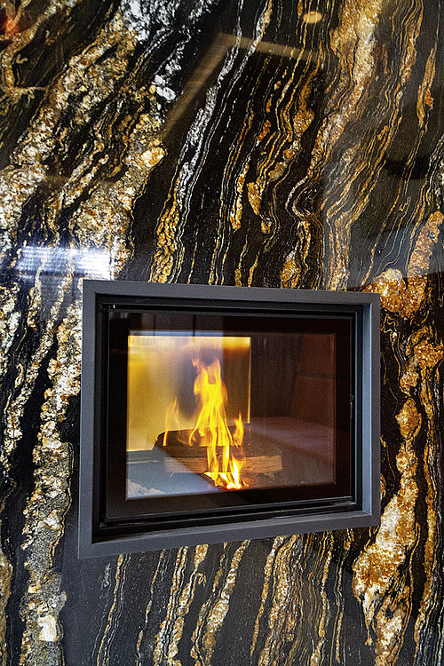 Taurus Black Sonderprojekt — Nahaufnahme