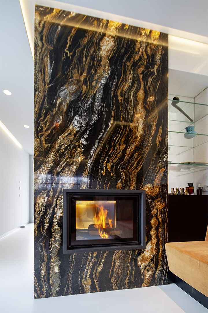 Taurus Black Sonderprojekt — Materialdetail