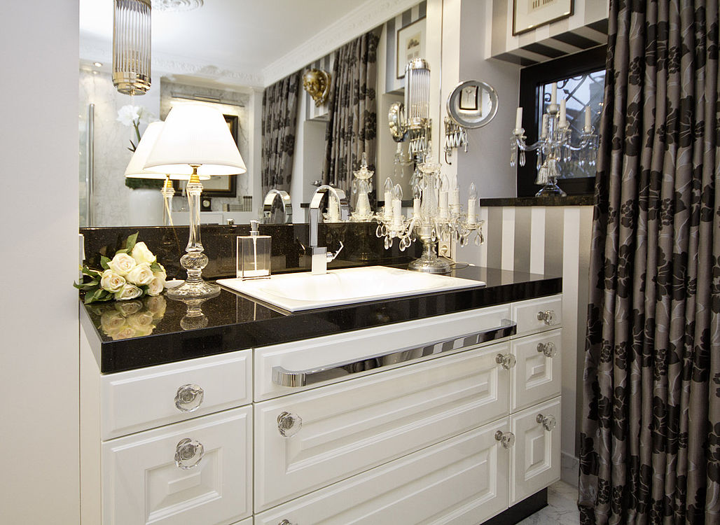 Bianco Carrara / Star Galaxy Badezimmer — Detail