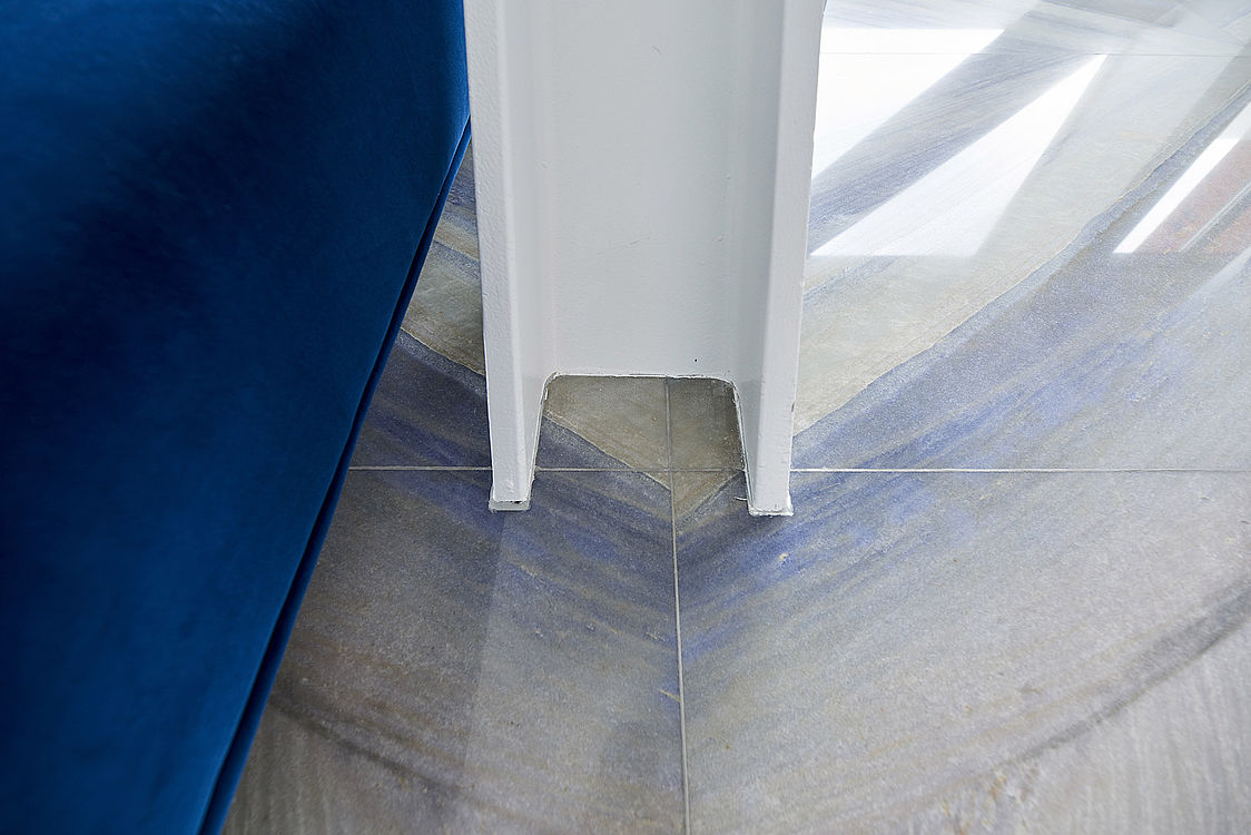 Azul Imperial Bodengestaltung — Seitenansicht