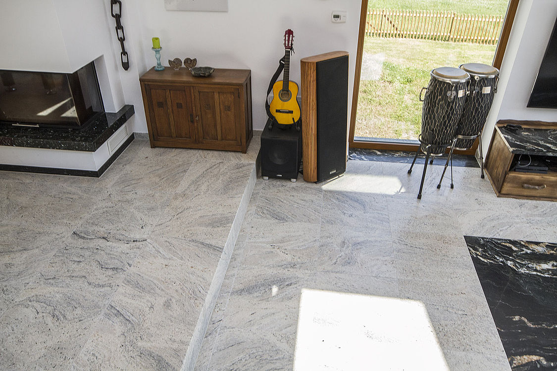 Belvedere / Cielo White Bodengestaltung — Seitenansicht