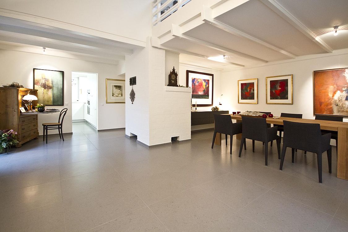 Caesarstone 4030 Oyster Bodengestaltung — Detail