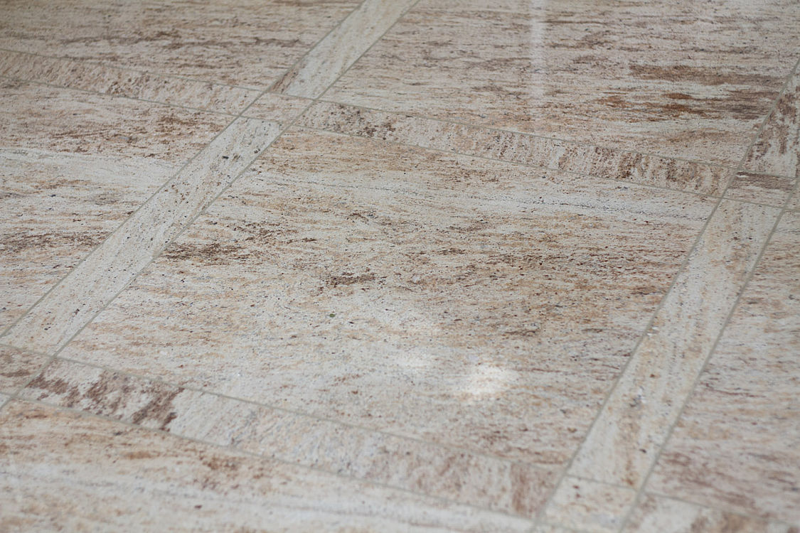 Ivory Brown Bodengestaltung — Nahaufnahme