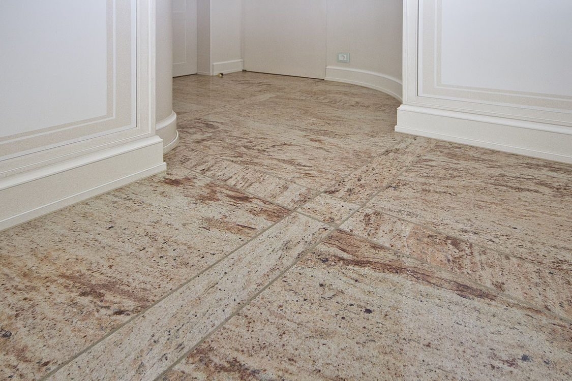 Ivory Brown Bodengestaltung — Raumansicht