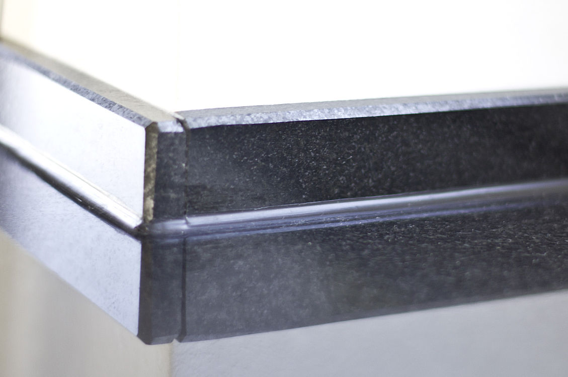 Nero Assoluto Küche — Raumansicht