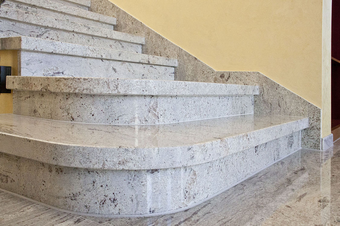 Juparana Bianco Treppenanlage — Perspektive